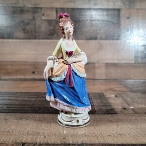 Vintage Coventry Colonial Lady Figurine 5012A - 7 1/2"